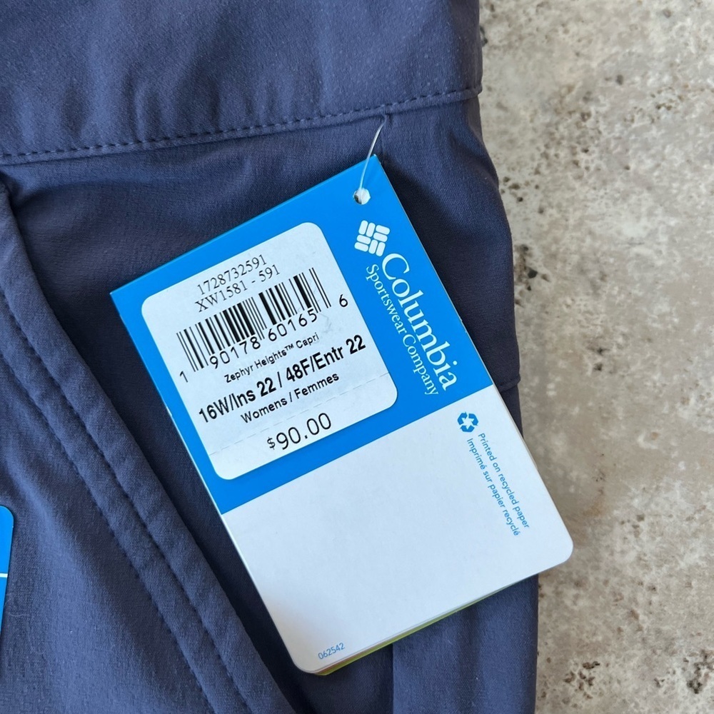 Columbia Sportswear NWT Zephyr Heights Lightweight Hiking Blue Capri Pants, 16W - Picture 10 of 11